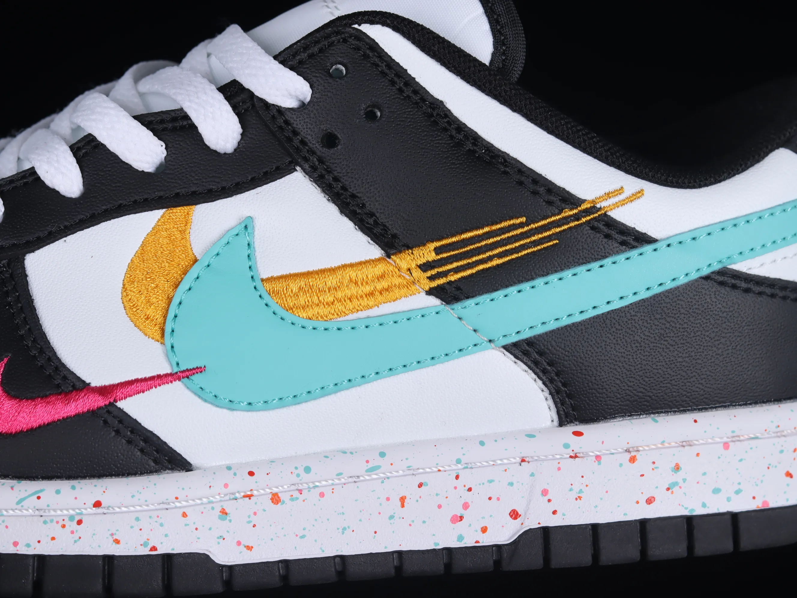 All Categories Nk SB Dunk Series Nk SB Dunk Low Low-top sneakers Cost-effective version Nk Dunk Low "Lunar New Year" SB low-top casual sneakers FD4623-131